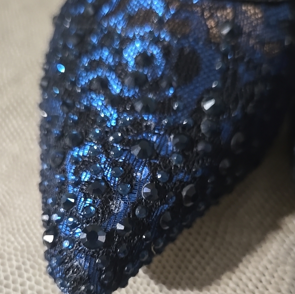 L Lorraine Navy And Black Sequin Lace Pointed-Toe Heels - Picture 7 of 13
